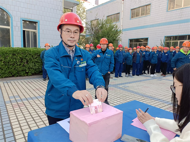 香港六和合全年资料